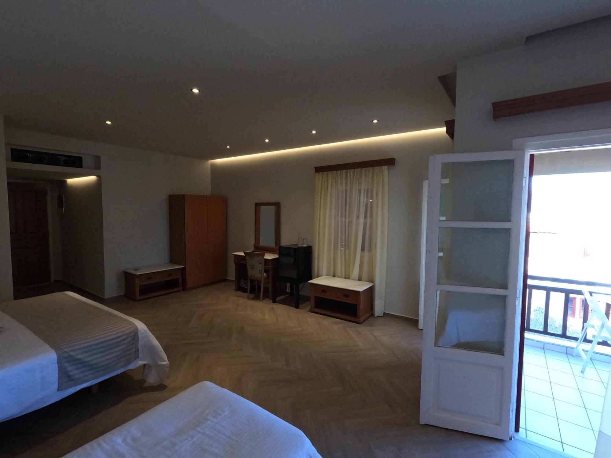 The Flower Of Monemvasia Hotel Экстерьер фото