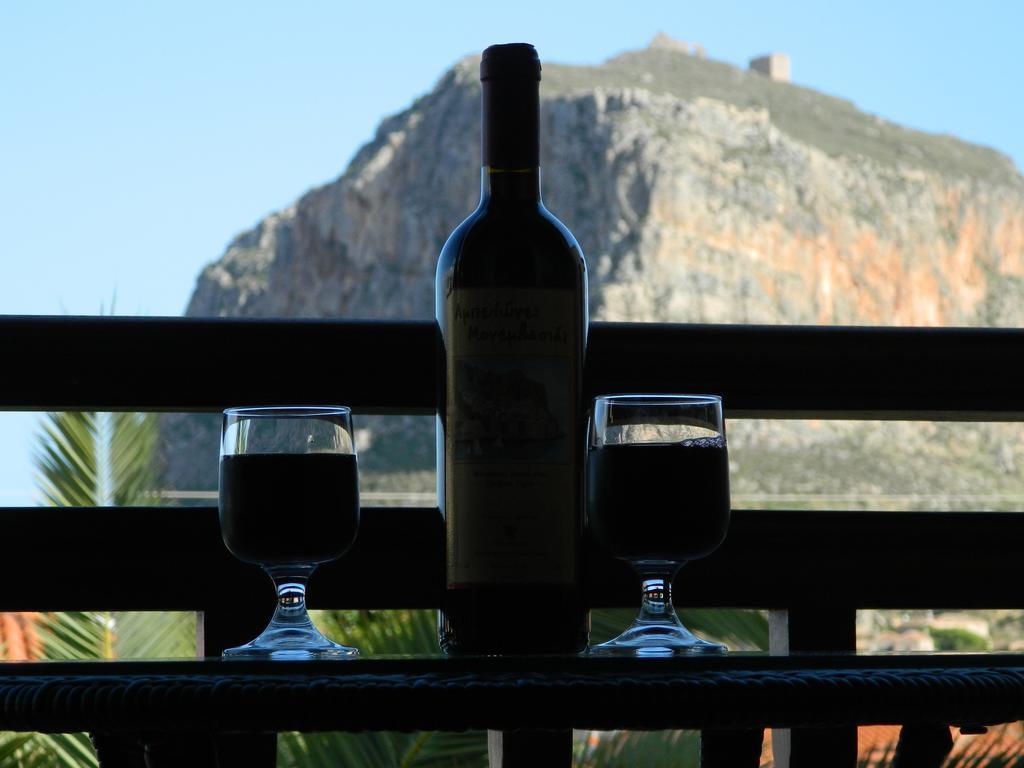 The Flower Of Monemvasia Hotel Экстерьер фото
